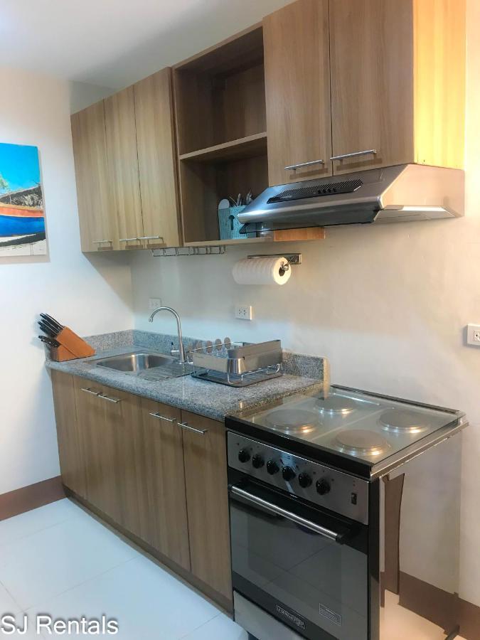 2 Bedroom Condo @ Midpoint Residences W/ City View Mandawe Exterior photo